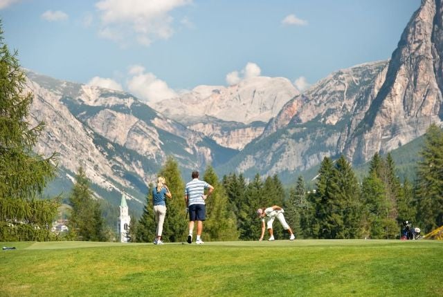 Best golf courses in the Alps. Cortina Golf Club