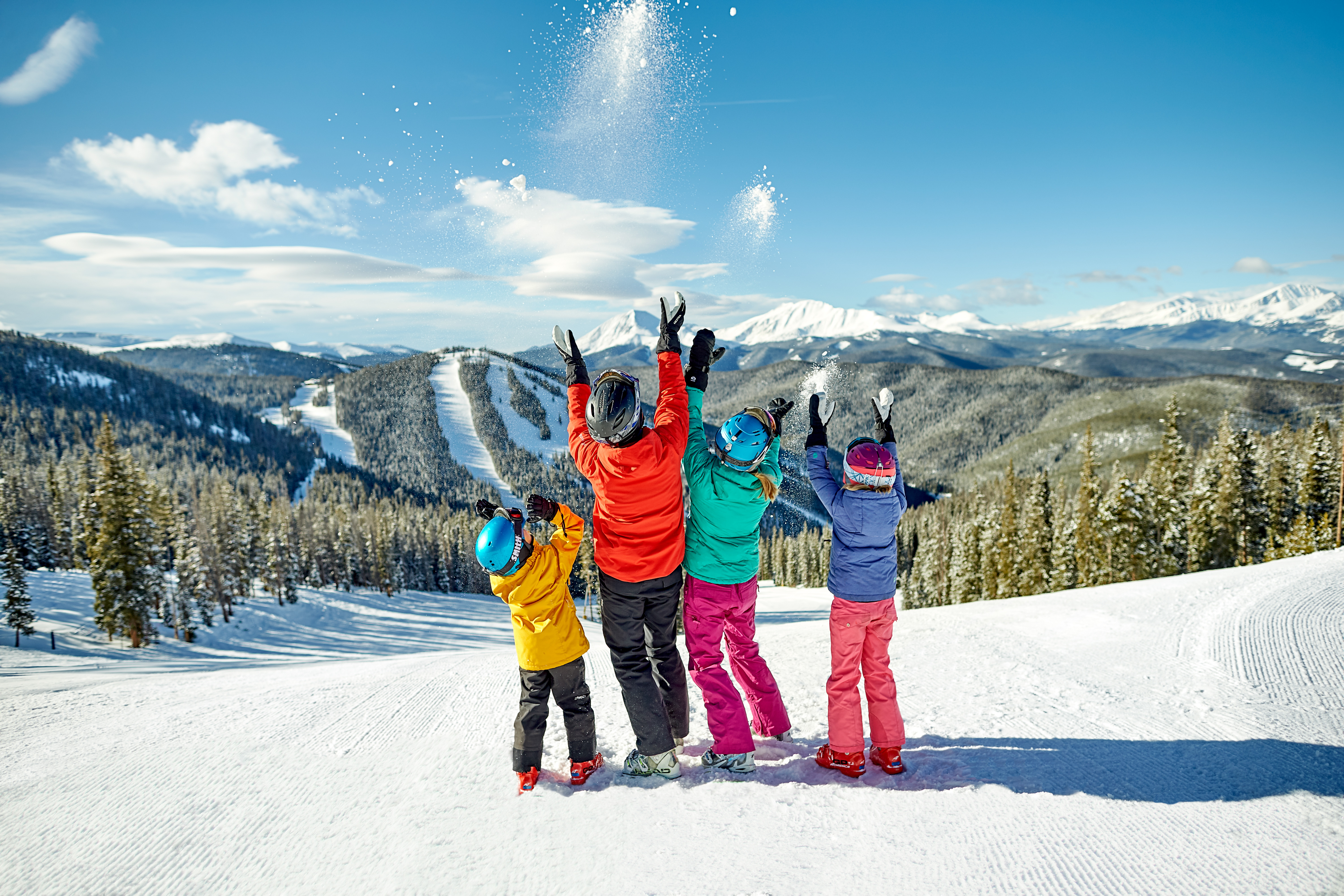 Ski resorts across North America are becoming increasingly family-friendly as they recognize the importance of catering to families and children. These family-friendly ski resorts are helping kids progress their skills and enjoy their time on and off the mountain like never before. Ski resort’s programming for kids and families come across in a variety of
