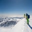 L’Alpin Arena Senales è una delle mete più affascinanti per gli amanti della montagna, con le sue spettacolari offerte di attività sulla neve, tra sci, escursioni invernali e una vista mozzafiato su alcuni dei paesaggi più suggestivi delle Alpi. Fino al 4 maggio 2025, gli impianti di risalita rimarranno aperti, permettendo di esplorare il Ghiacciaio
