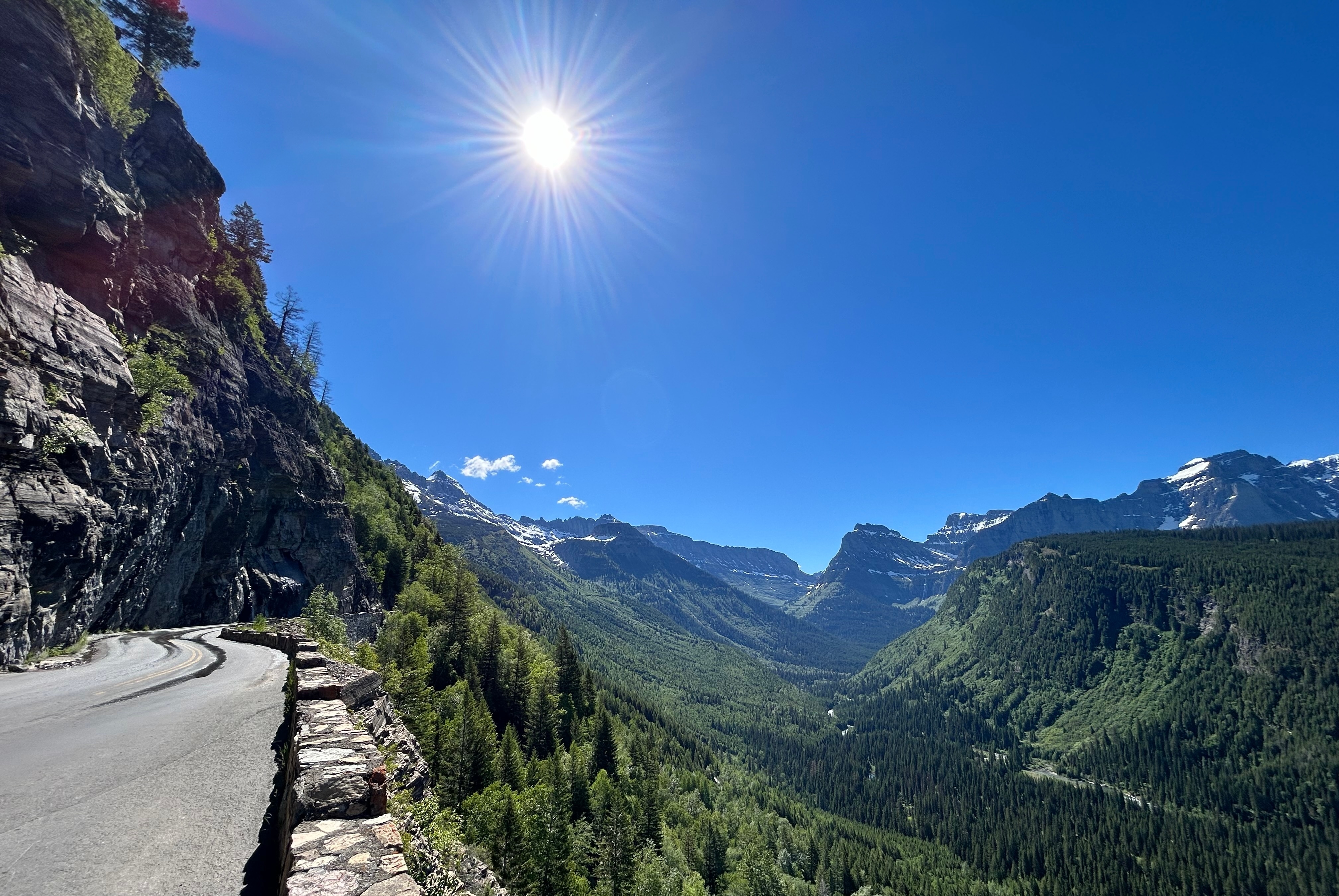 Sunny day along Montana's Going-to-the-Sun Road in the summer