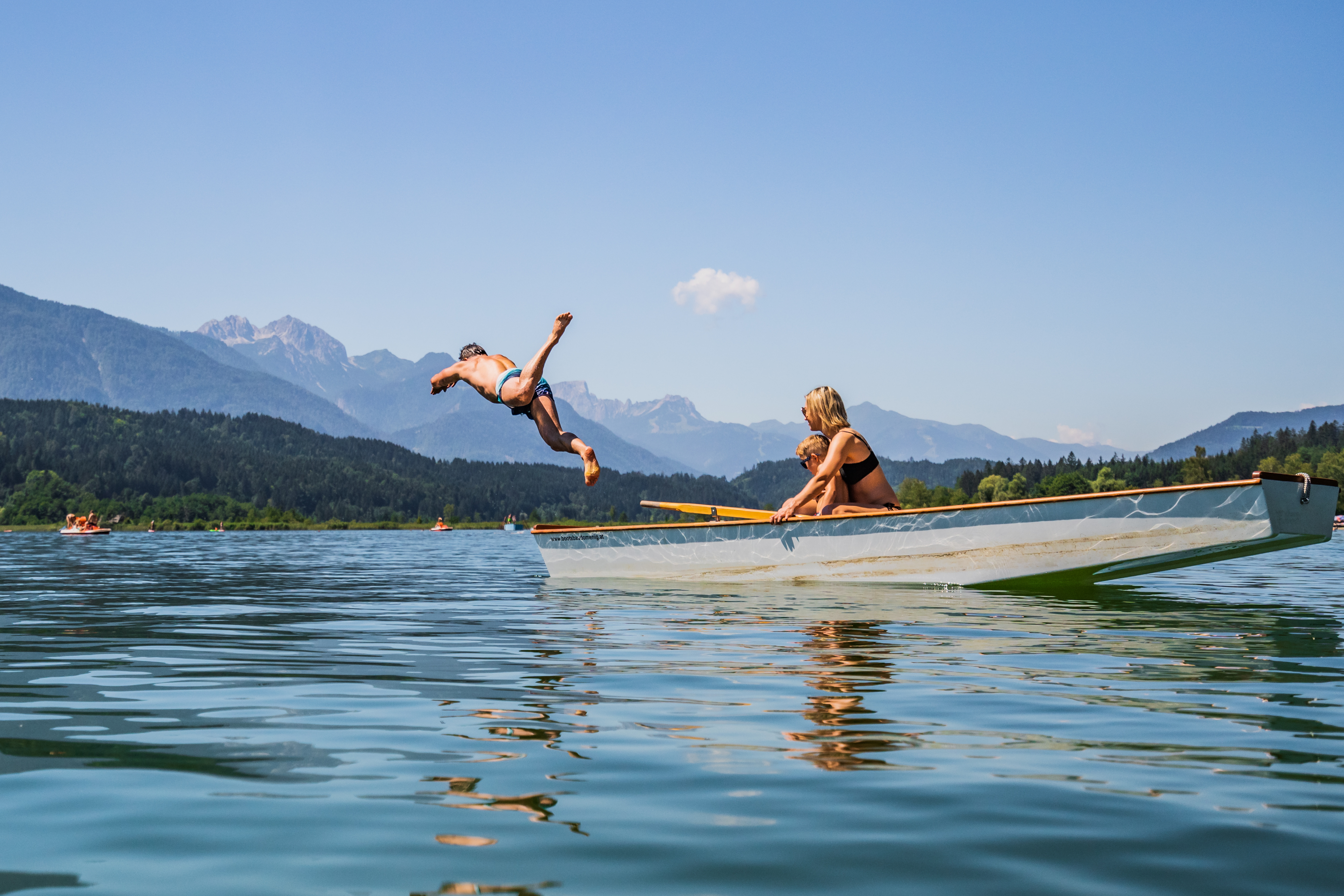 Planschen mit Panoramablick: Die schönsten Badeseen für Familien in Tirol