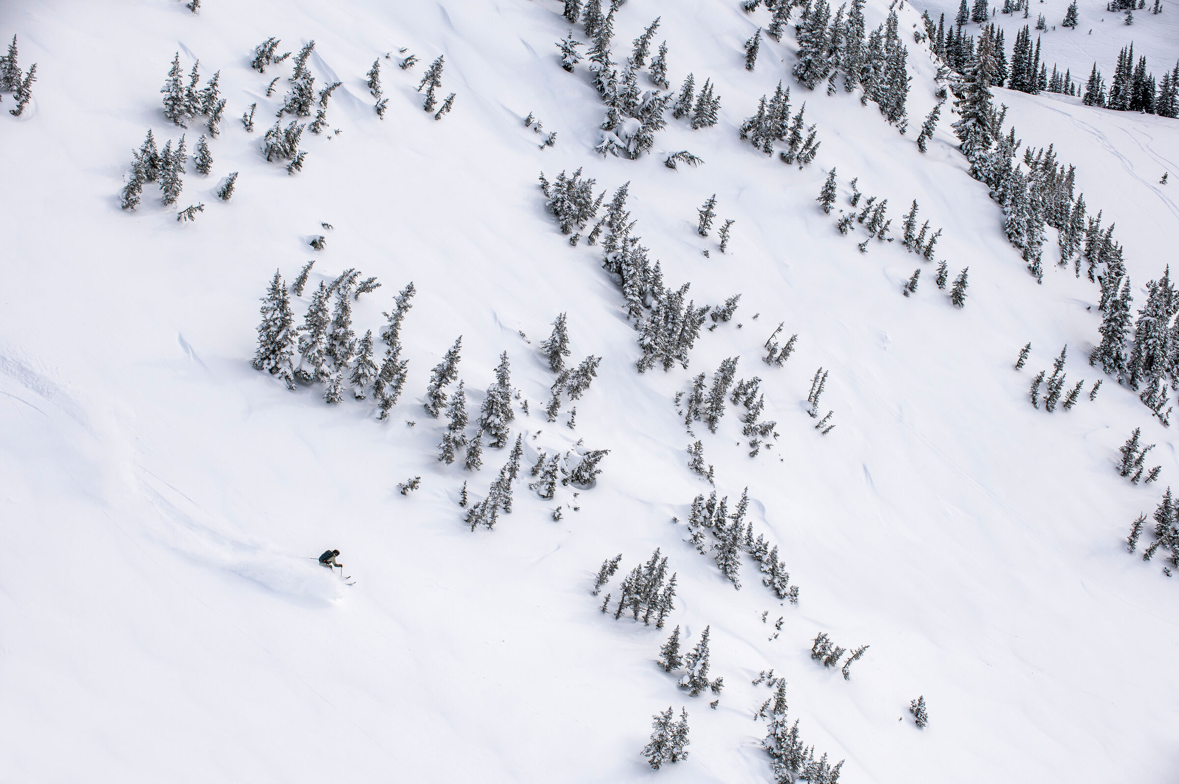When it comes to mountain stats, the stat that many skiers are most interested in is vertical drop. After all, steep and deep is what skiers’ dreams are made of. However, just because a ski resort has a lot of vertical doesn’t mean it’s primarily for advanced skiers. These ski areas often have plenty of
