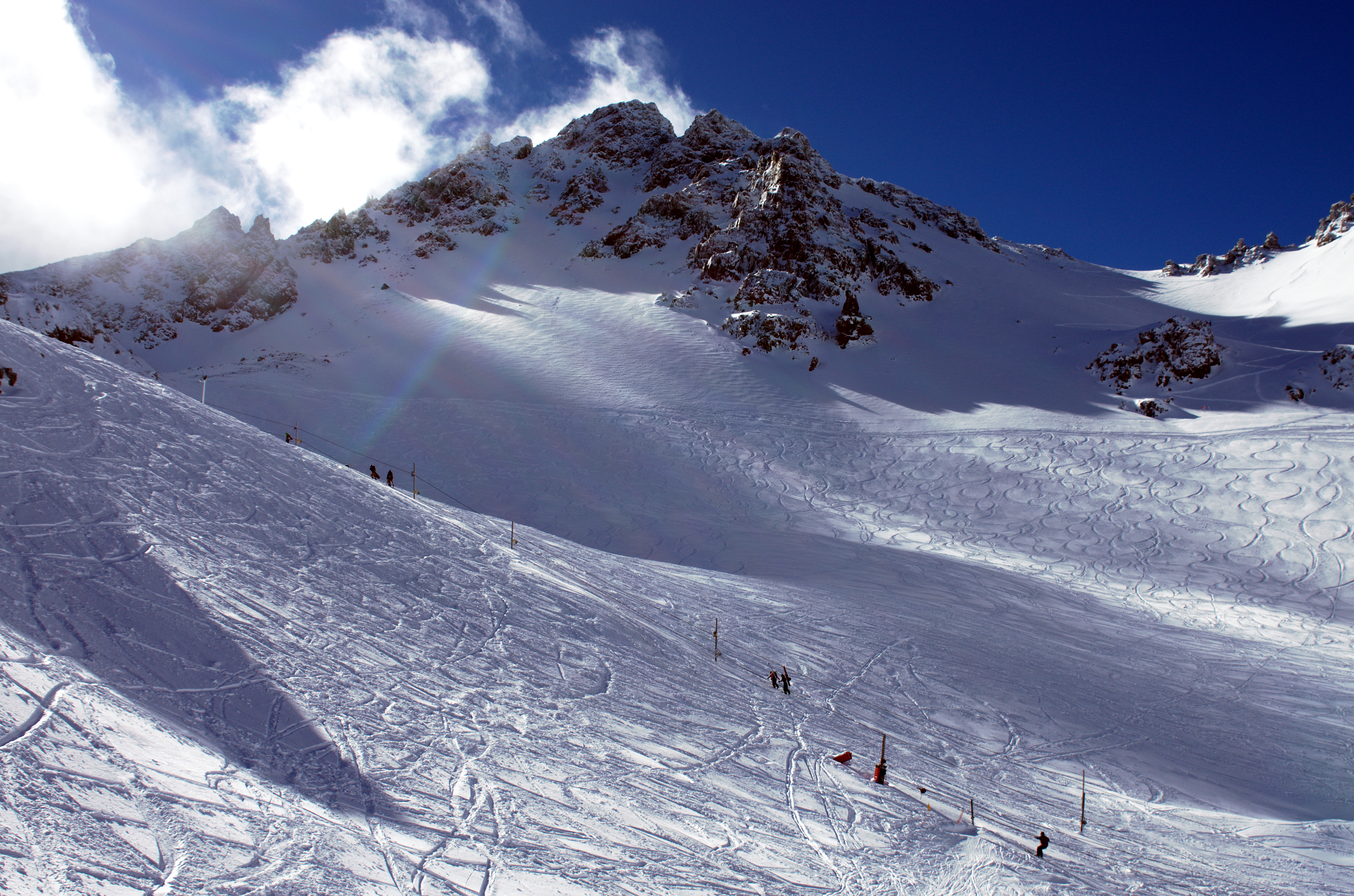 Sunny blue sky day at Mt. Olympus in New Zealand