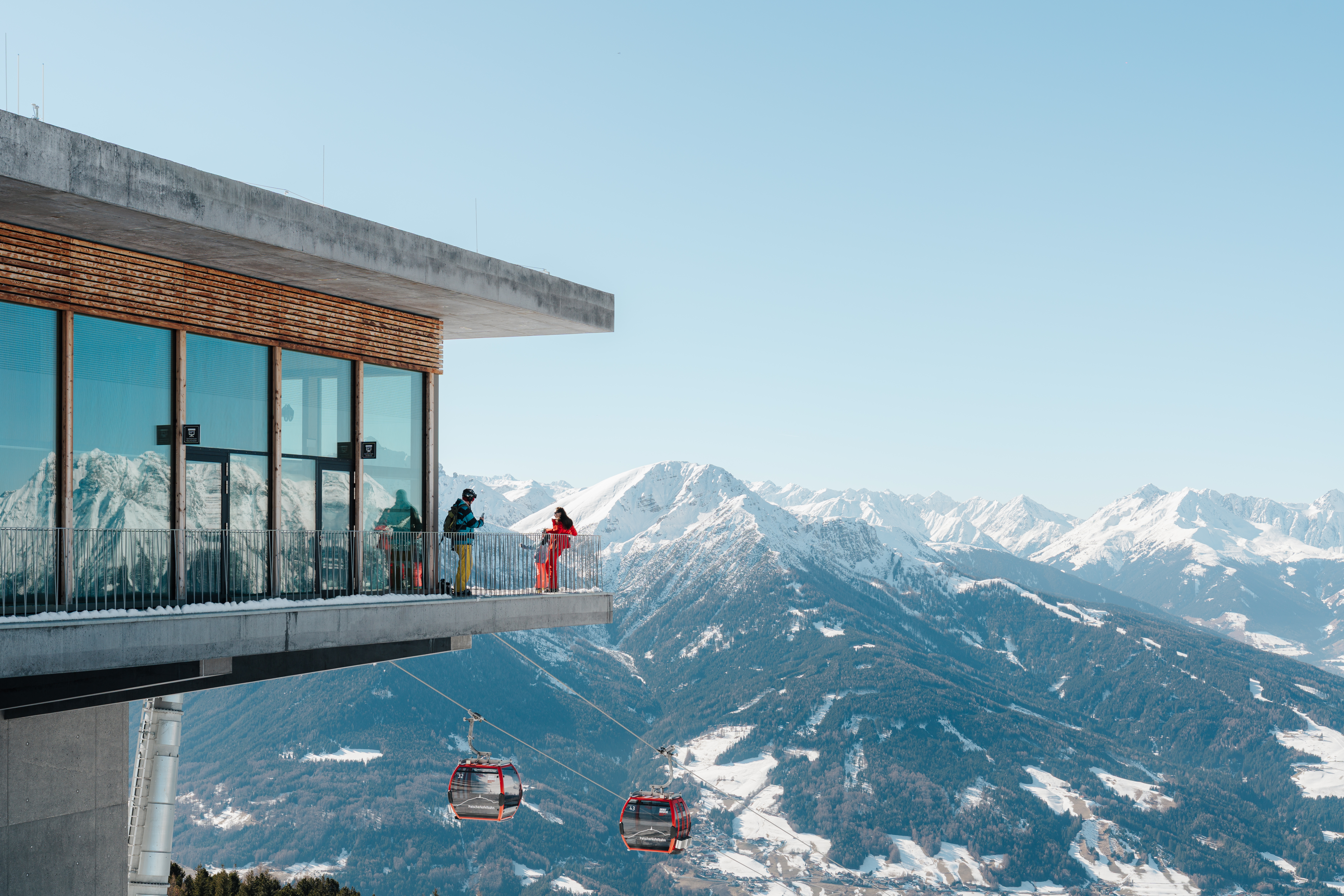 Skifahren ist erst der Anfang: Winterabenteuer zwischen Gipfeln, Iglus und sogar Lamas in der Region Innsbruck