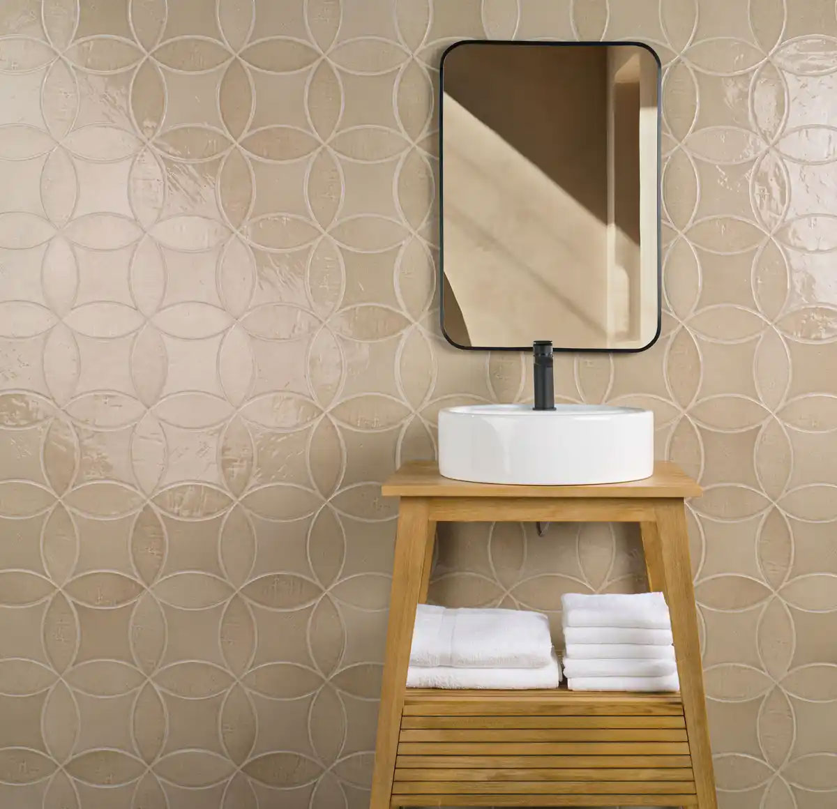 Nexus-Putty-Glossy Leaf-Putty-GlossyROOM