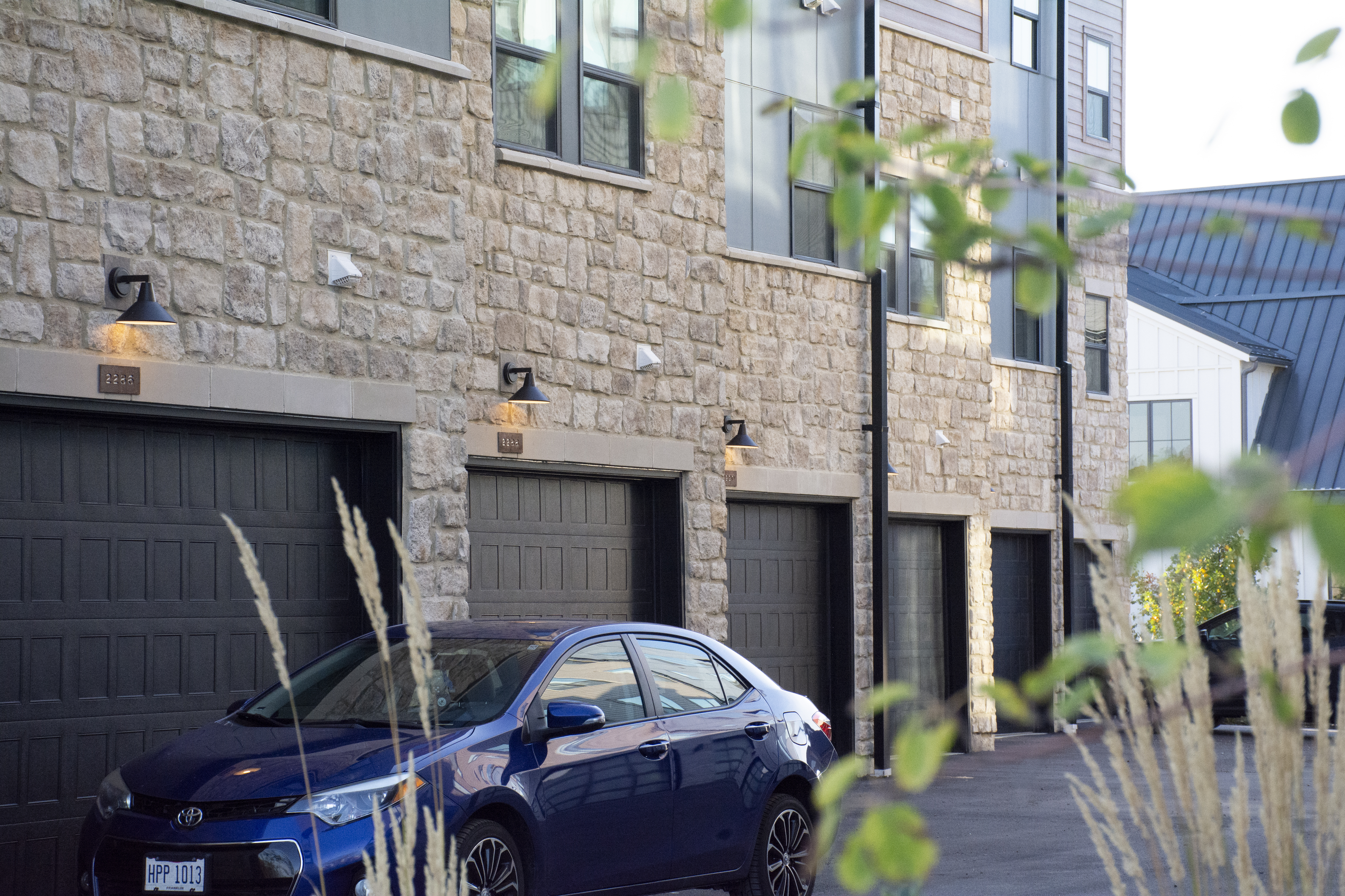 Stone Veneer Explained: Types, Uses, and Benefits