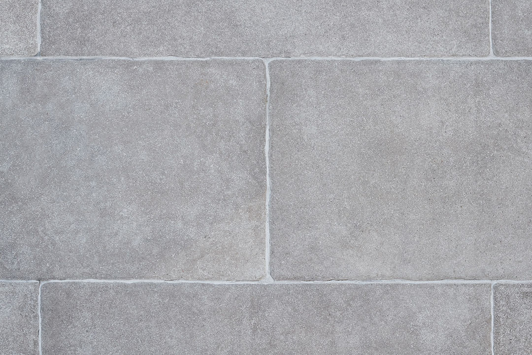 Grigio Porcelain Paver 16x32 Tumbled