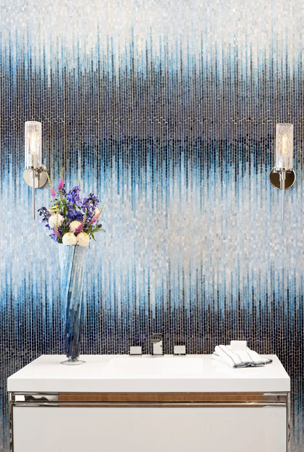 T-279219-JGB-OMB-MOSGLASS-6X21-GLS-room