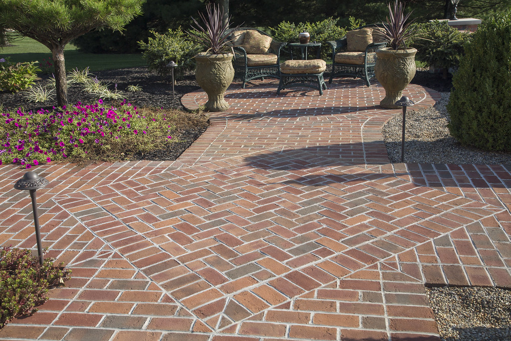 Belcrest 760 Paver