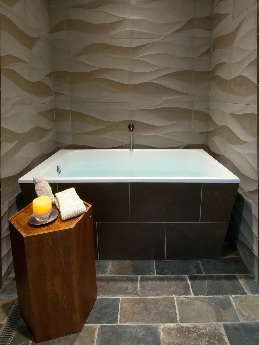 T-279219-CARV-MSG-WT-24X24XFE-MXF-room