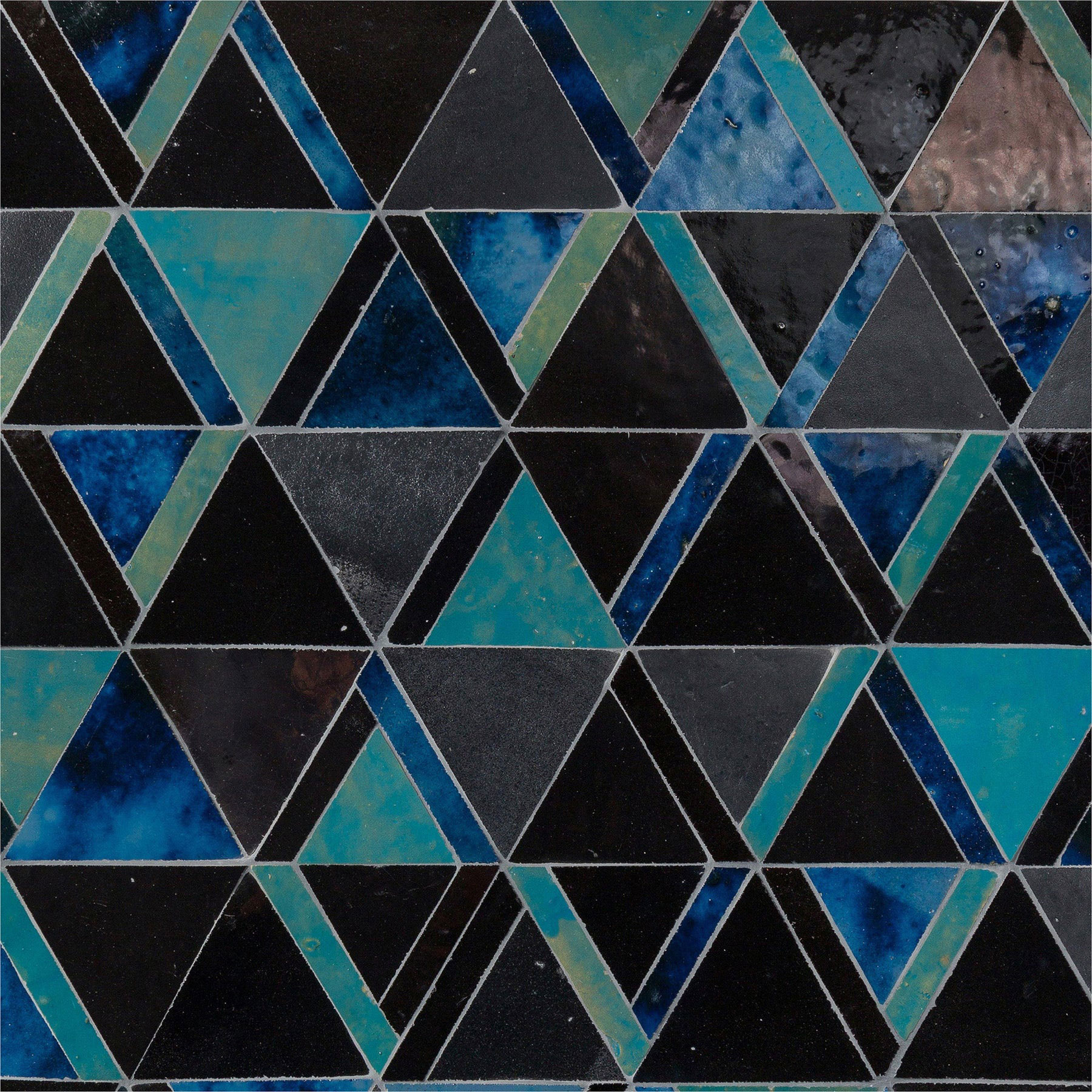 Mistral - T-145069-MSTR-AIRG-WT-MOSKIL-MXF