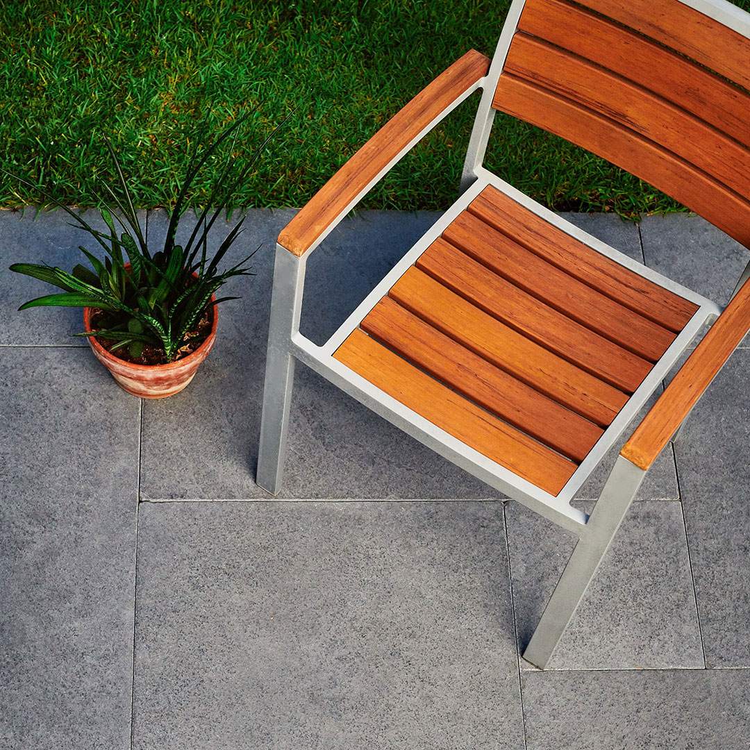 Midnight 24x24 Tumbled Limestone Paver