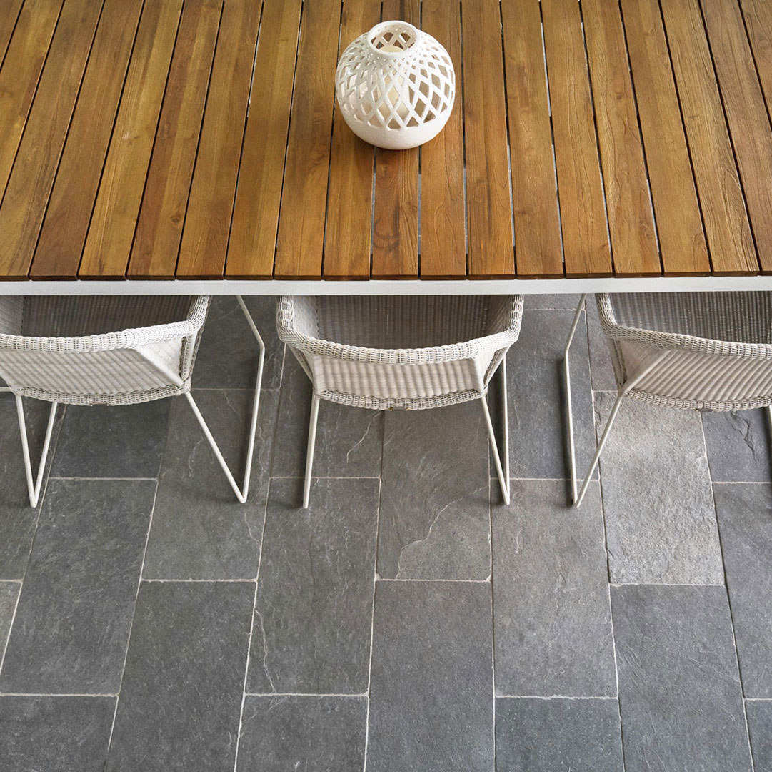 Product image for Harbour Grey 24×24 Tumbled Limestone Paver