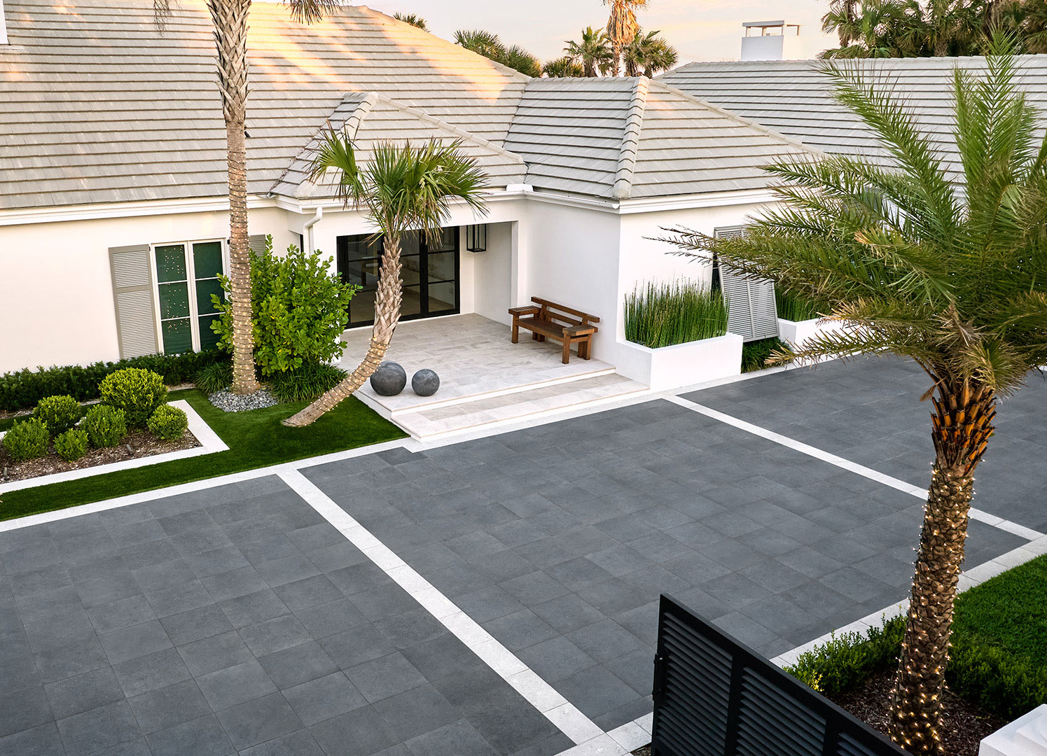 Blue Quarry Dark 24x24 Porcelain Paver