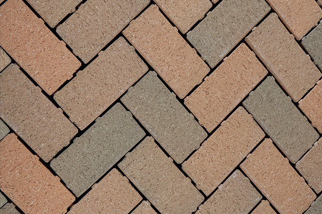 Product image for NUTMEG FULL RANGER PERMEABLE PAVERS