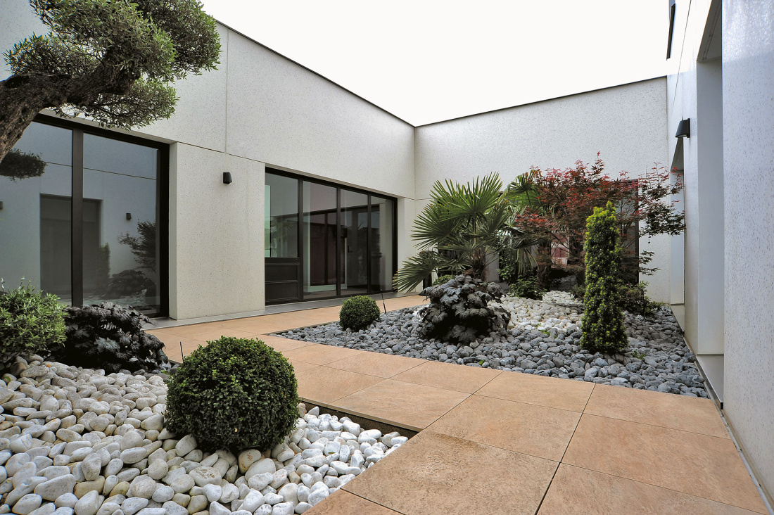 Trust Gold 24x24 Outdoor Porcelain Paver