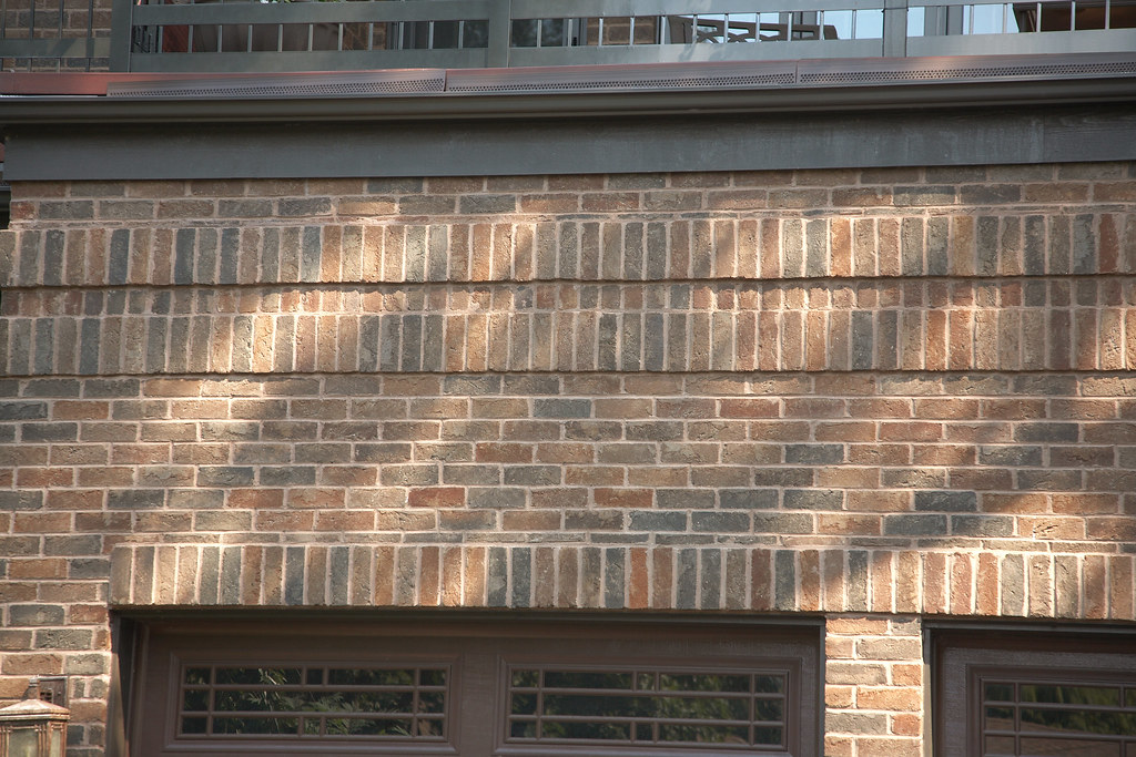 Belden Brick Antique Colonial Garnet Blend Thin Corners