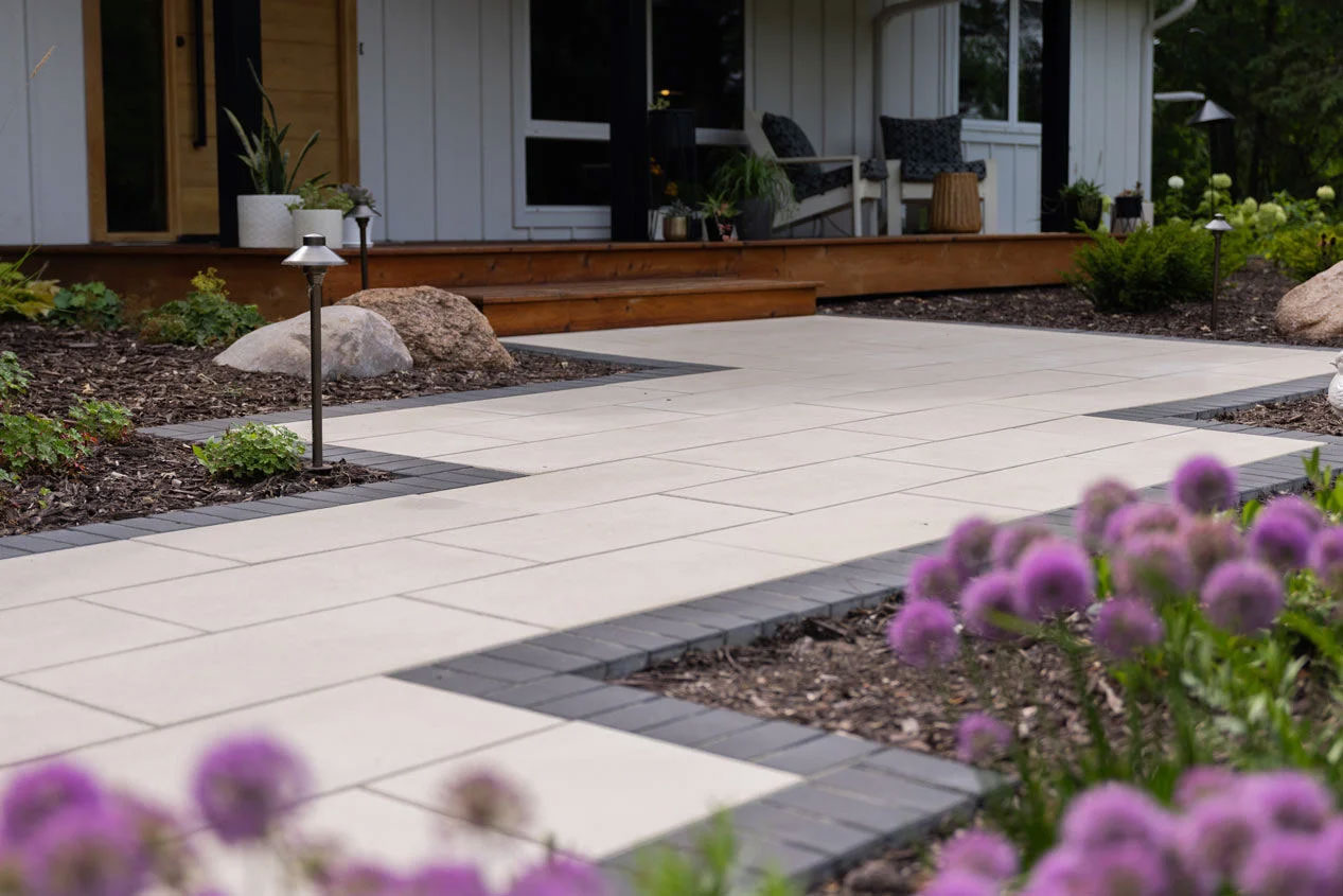 grand-discover-xl-pavers 1