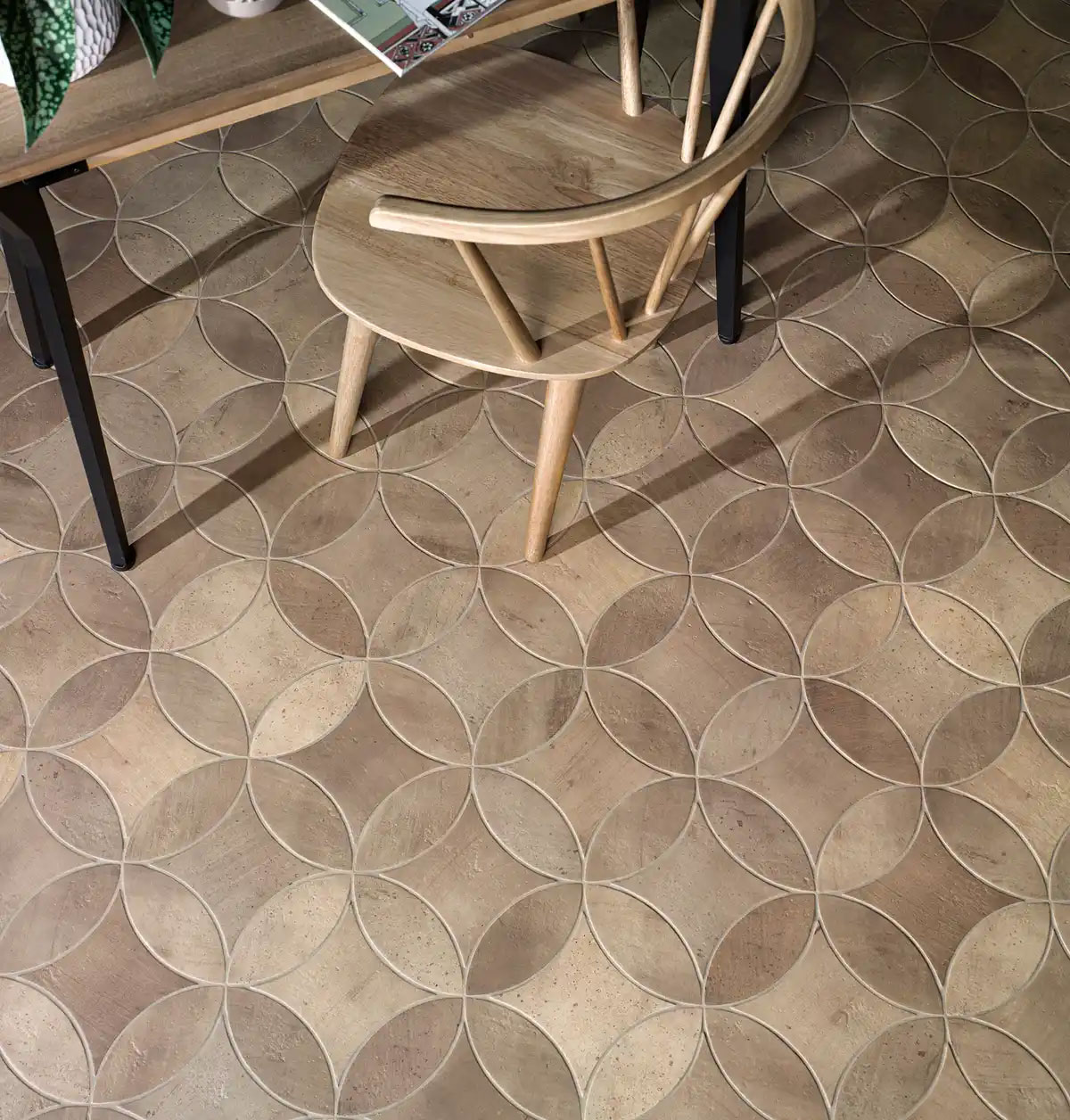 Nexus-Taupe-Matte-Leaf-Taupe-MatteROOM