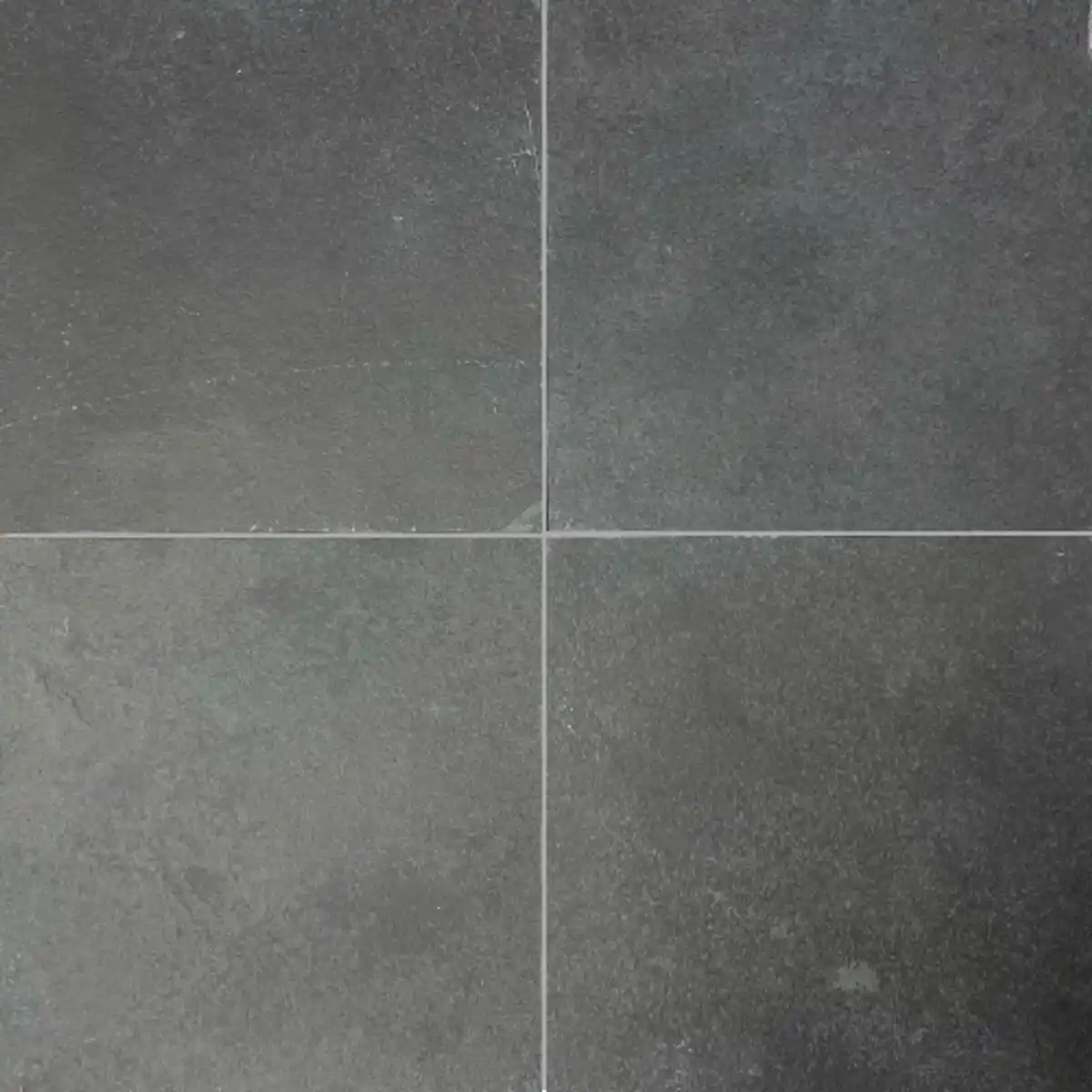 Black Blizzard - T-4520-SC-BLBL-WT-8X8