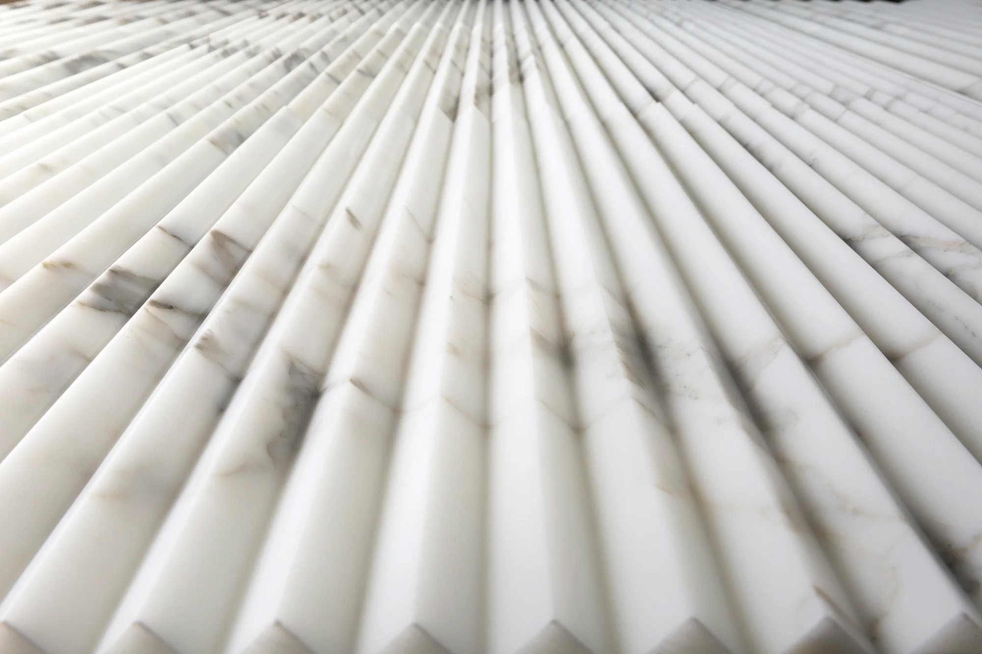 Pinnacle - T-279219-CARV-CLG-WT-12X24XTE-HND