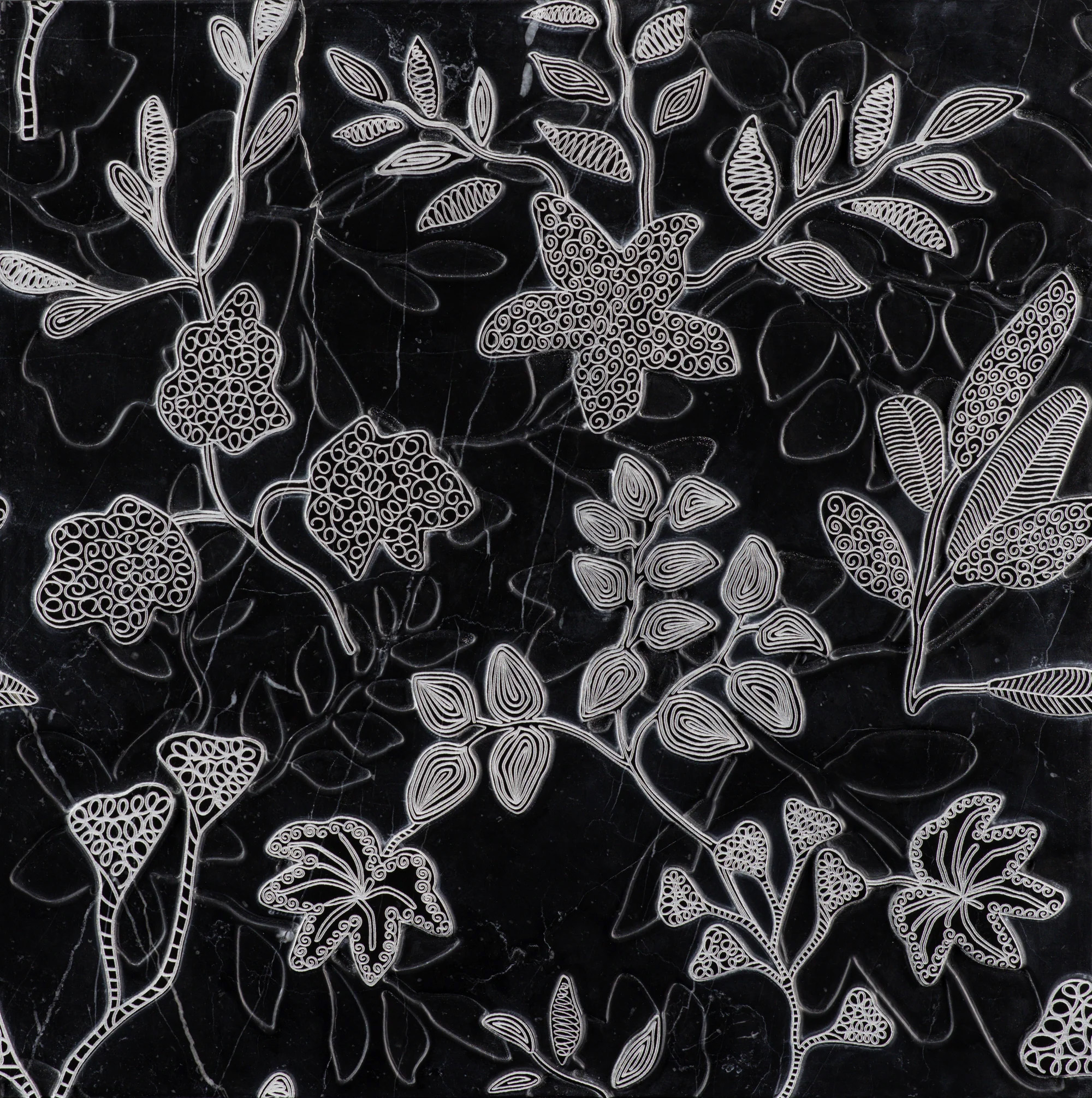 Sanctuary - T-279219-SAN-NERO-WT-16X16-HND