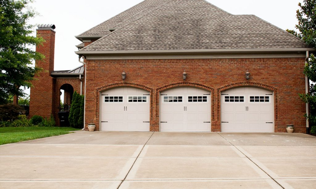 Regency Series - Model 68 | Stamped Carriage Short