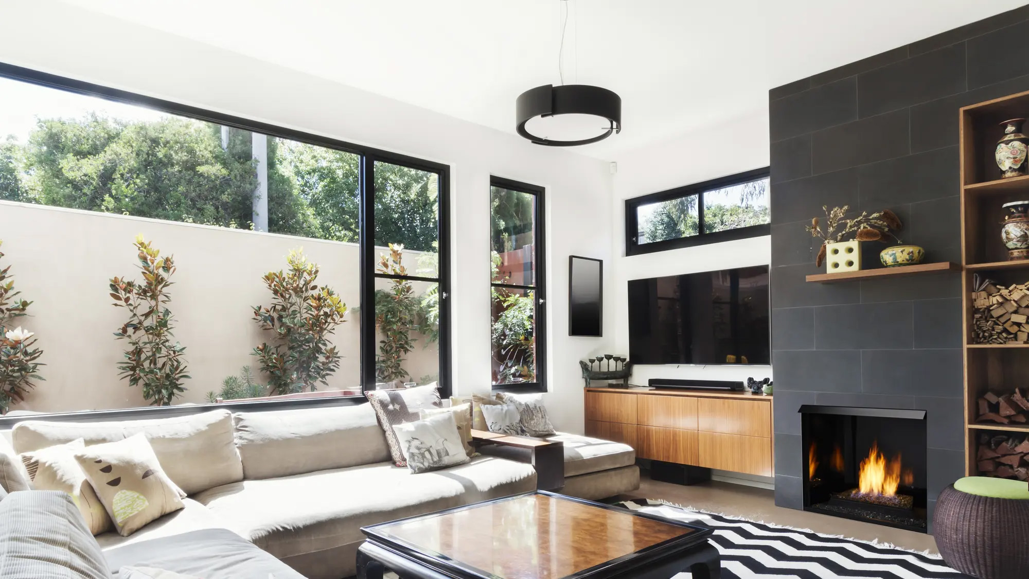 Lyric Vent Free Contemporary Burner