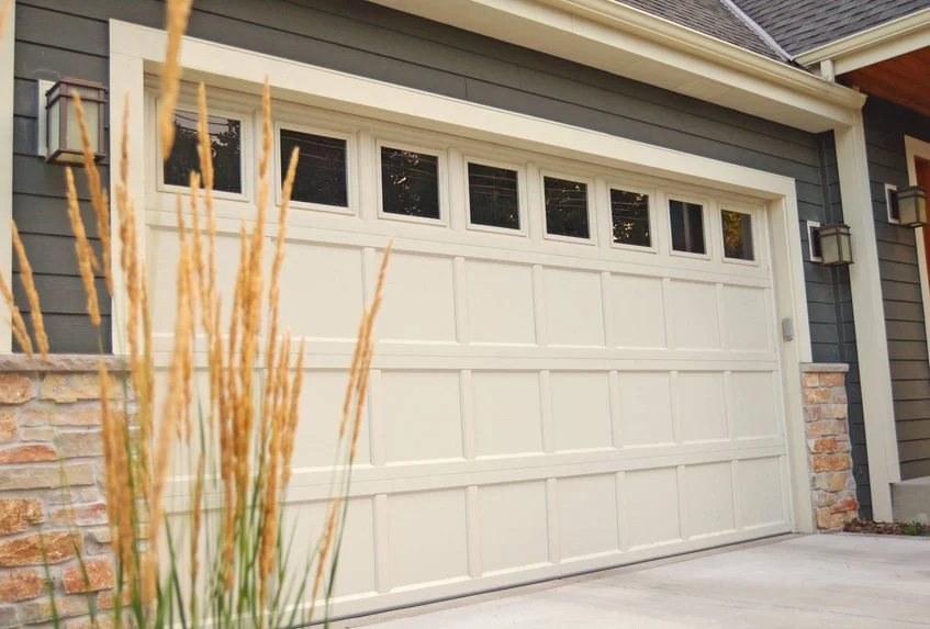 2298 Short Recessed Panel