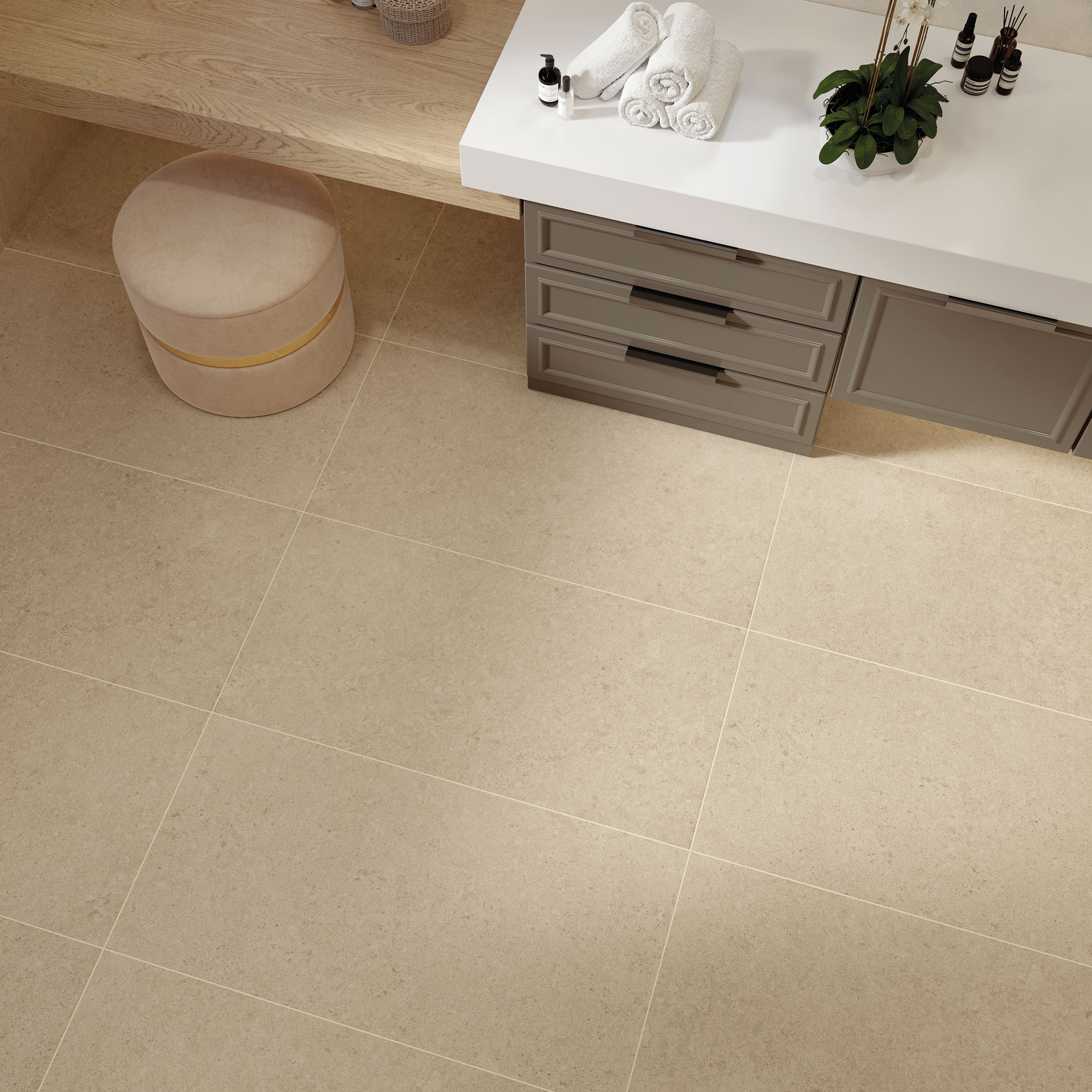 Legacy Limestone - T-2090-LGLM-IV-FT-12X24-MR