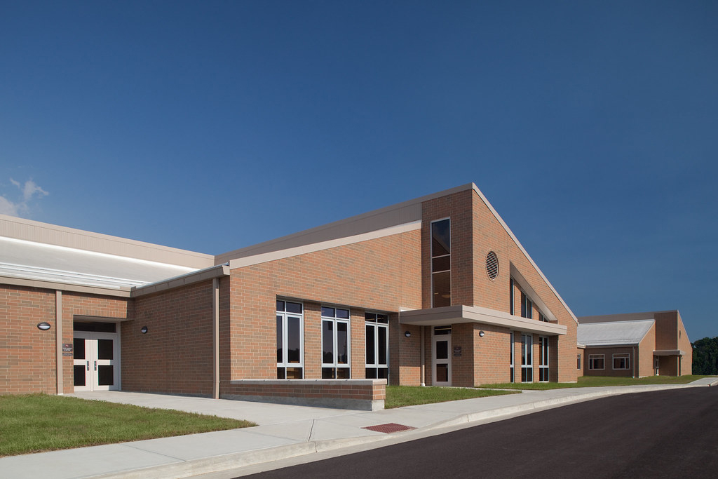 NUTMEG FULL RANGE VELOUR