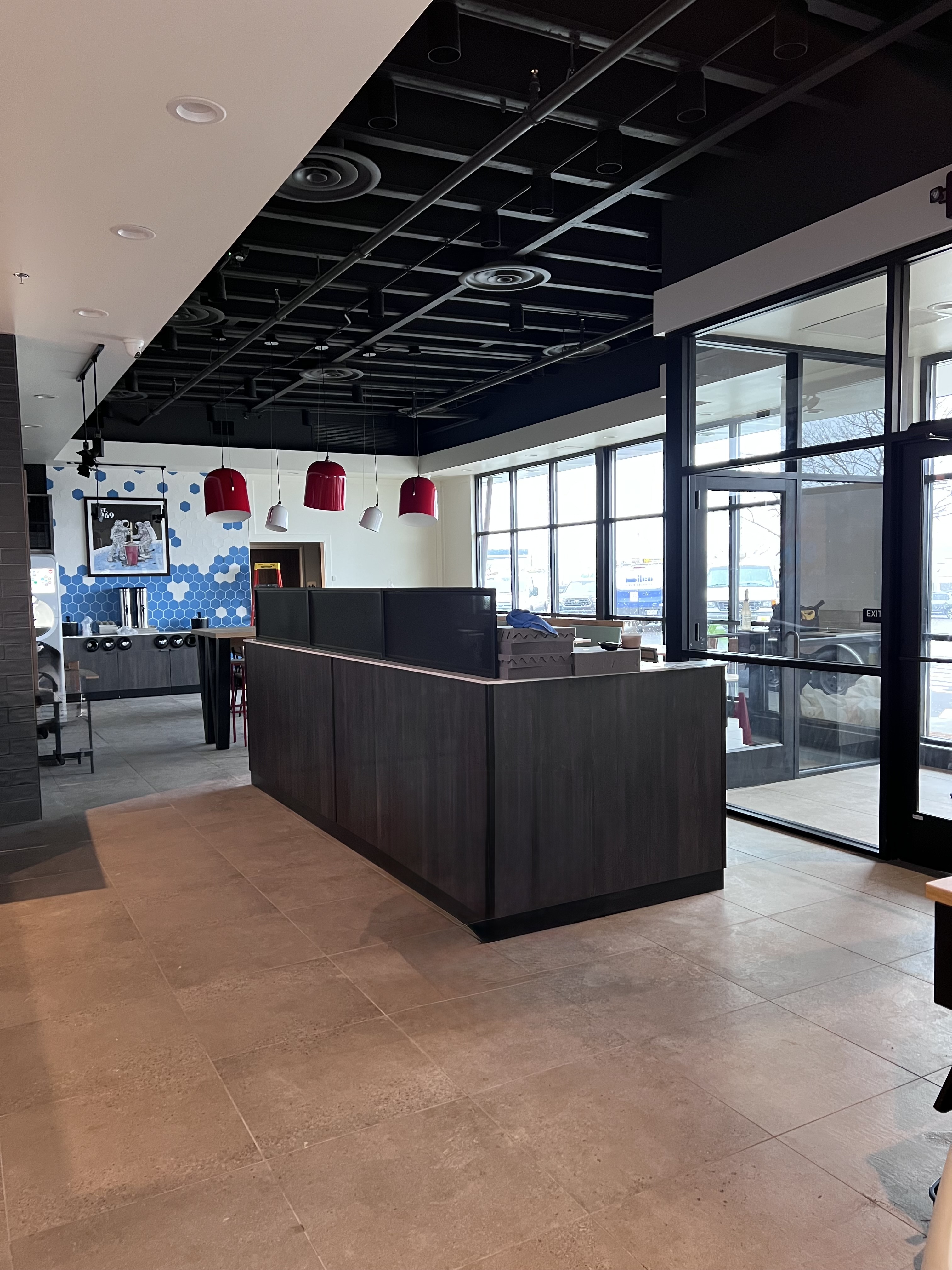 Wendy's - North Canton - Dining Room