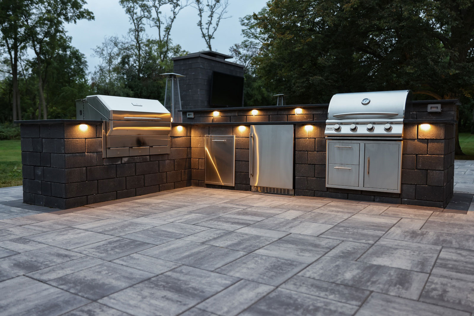 grand-discover-pavers 1