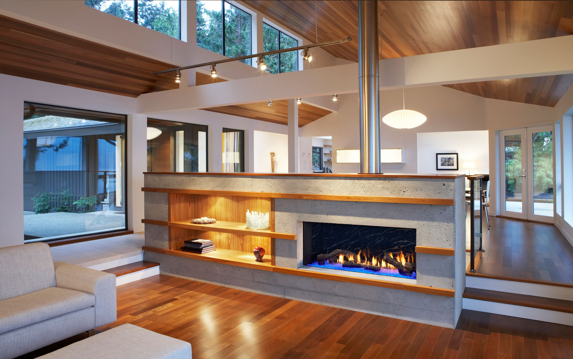 PRIMO-II 48 Crystal Media MarbleBKglass Interior panels Oak- Log set High-Res