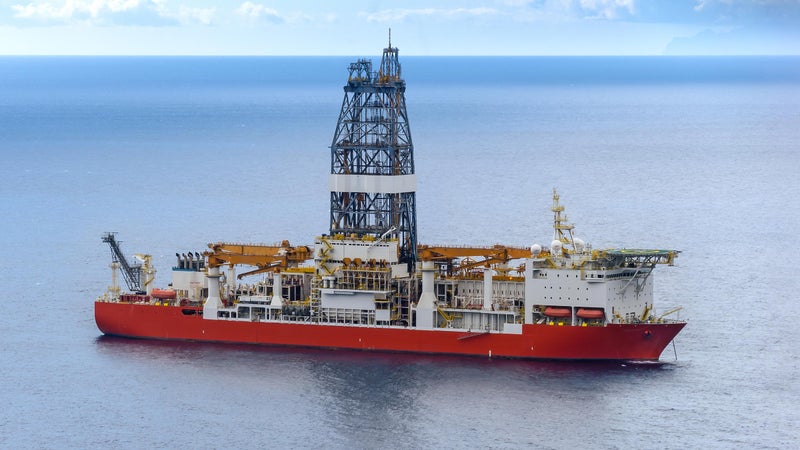 Eni and Halliburton achieve industry first with closed-loop rig automation in deepwater Indonesia