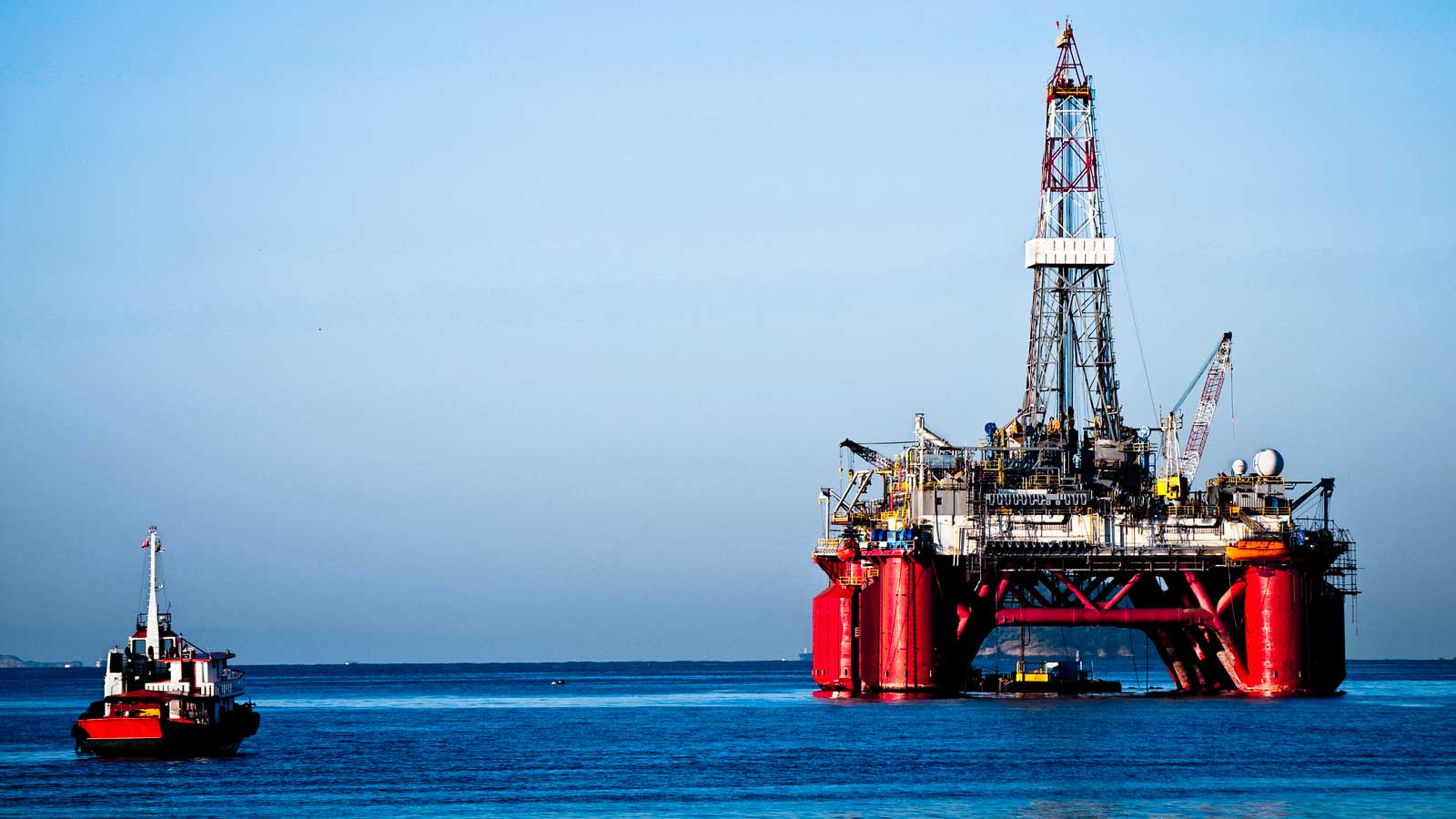 Halliburton employees on offshore rig