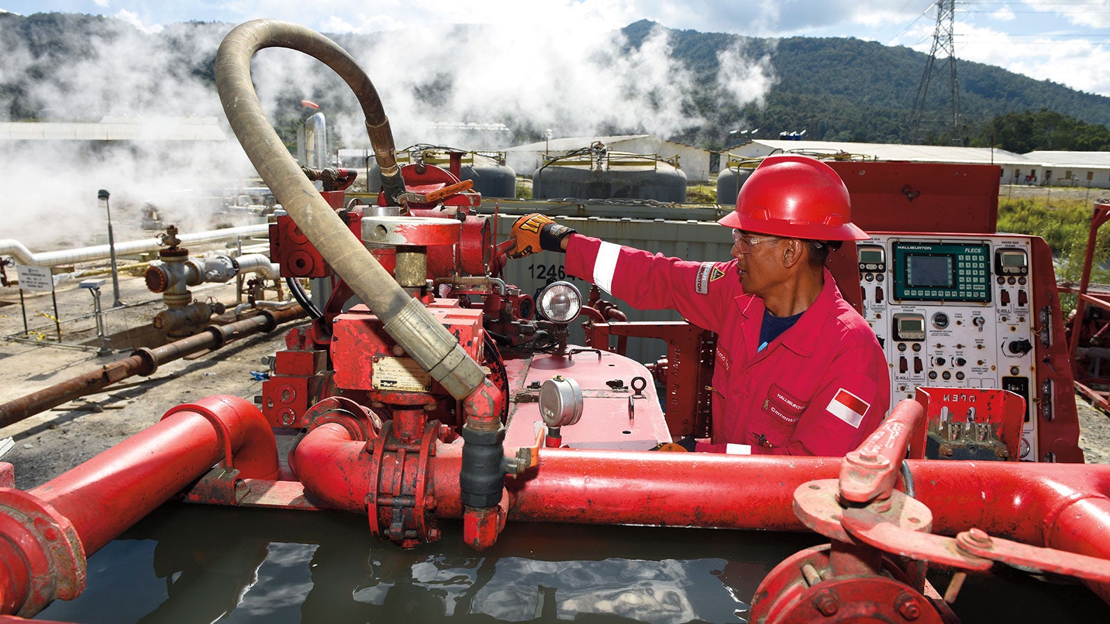 Since the 1950s, Halliburton has collaborated with geothermal producers to deliver products and services that help solve well challenges. 