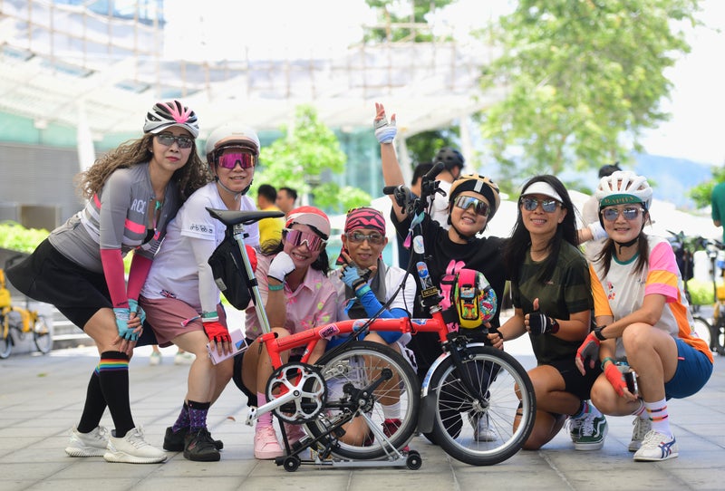 hong kong team at the brompton one millionth event