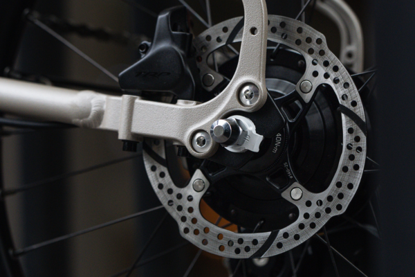 油圧ディスクブレーキ