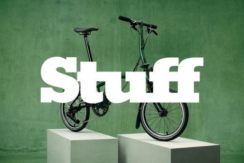 Stuff logo over image of brompton p line in emerald lacquer
