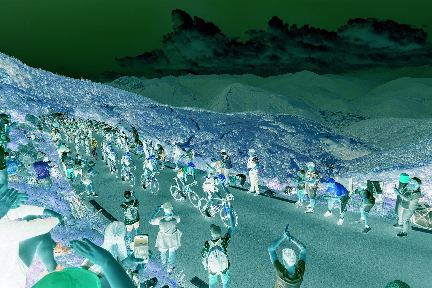 Inverted image of crowd of Tour de France fans by Charly Lopez