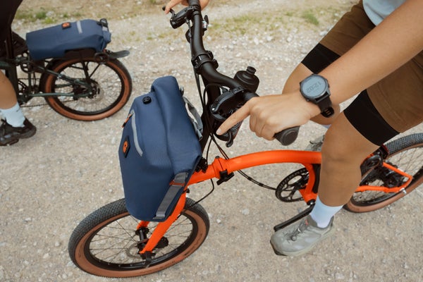 Metro pouch on a bike