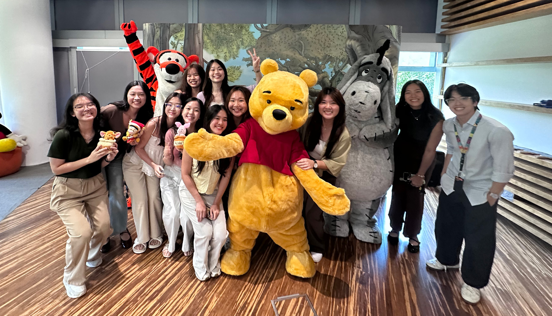 2026_Phenom_APAC_S_RG_Internships_Intern_Overview_Thumbnail