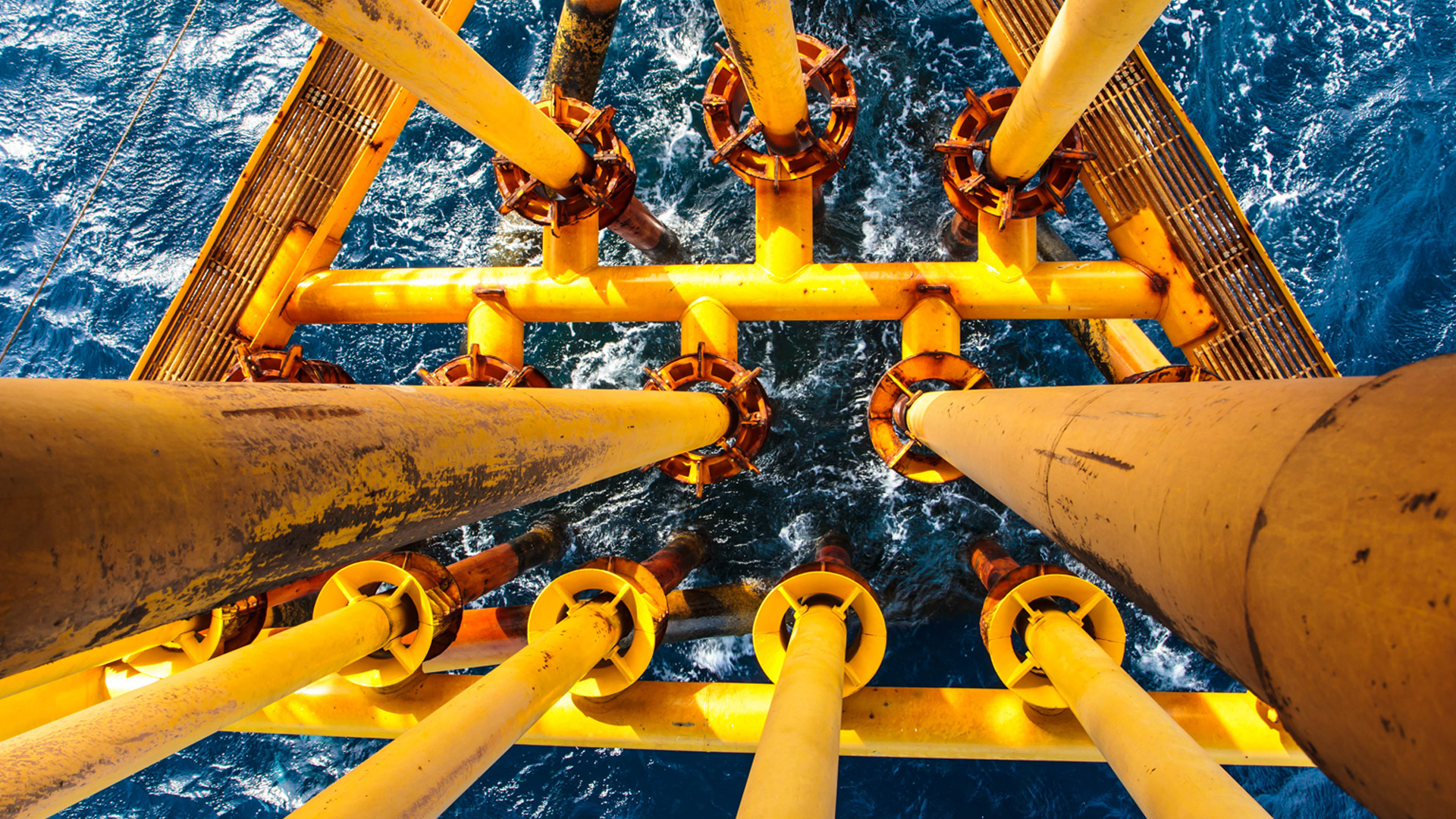 Offshore_Oil_Gas_Rig_S_0713_PPT.jpg