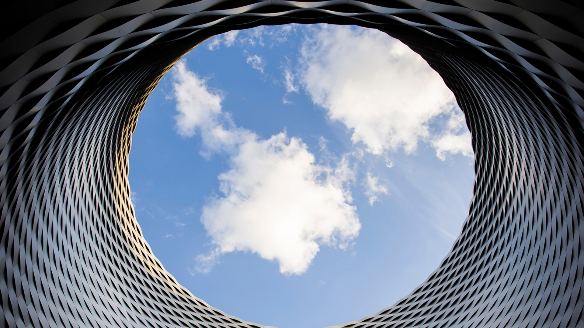 Low_Angle_Abstract_Architecture_P_1082.jpg