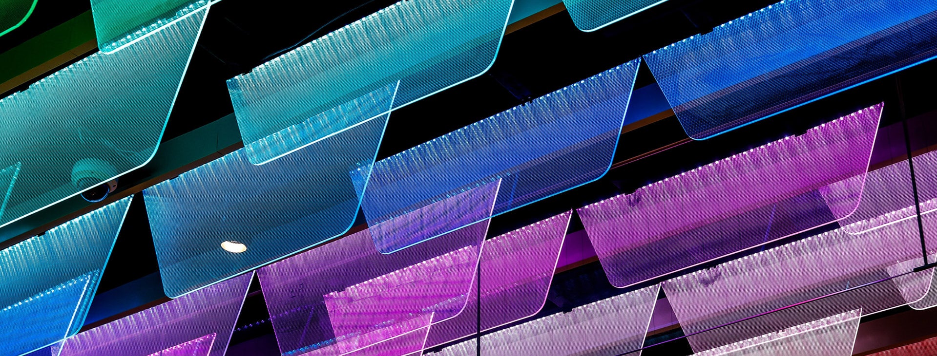 Color_ceiling_decor_N_0924