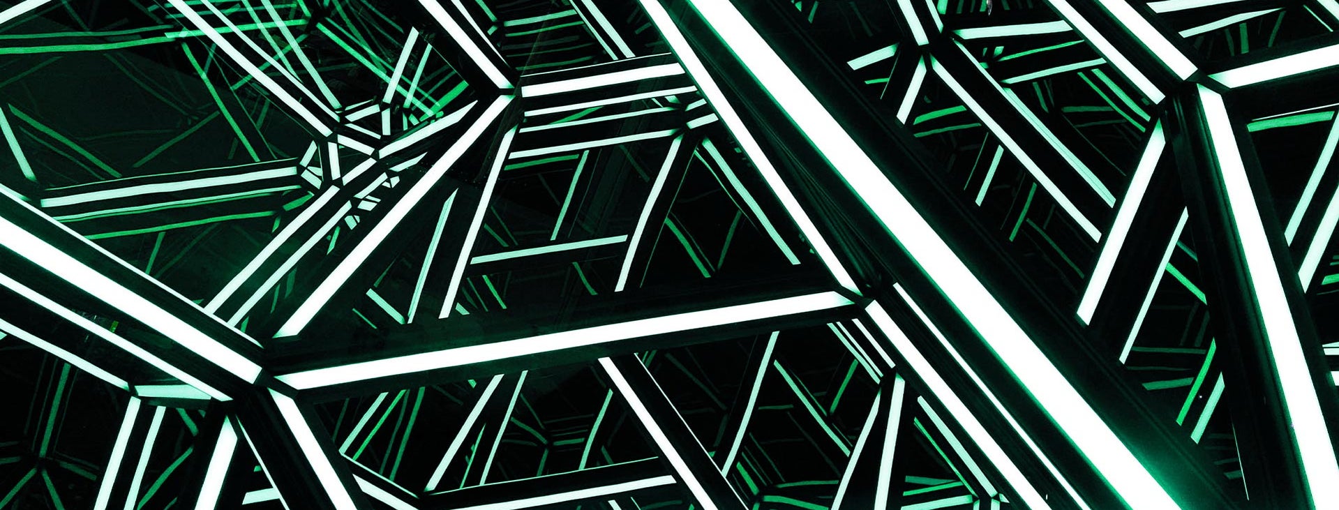 Abstract lights and mirrors installation_PPT.jpg