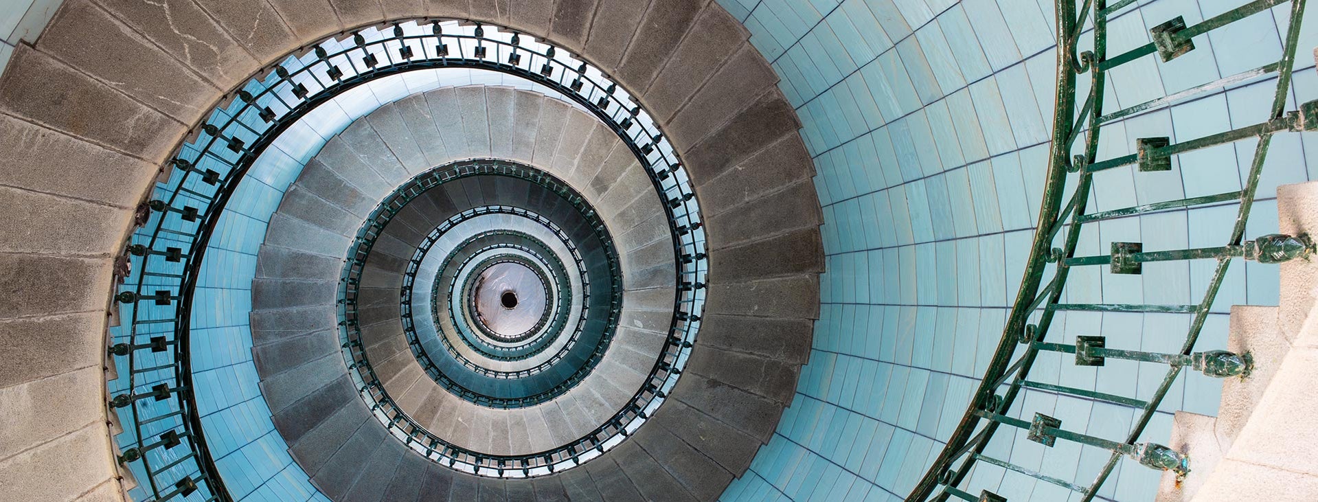 Lighthouse spiral stairs_PPT.jpg