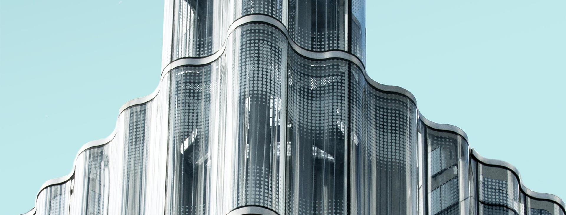 Curved glass gray building_PPT.jpg