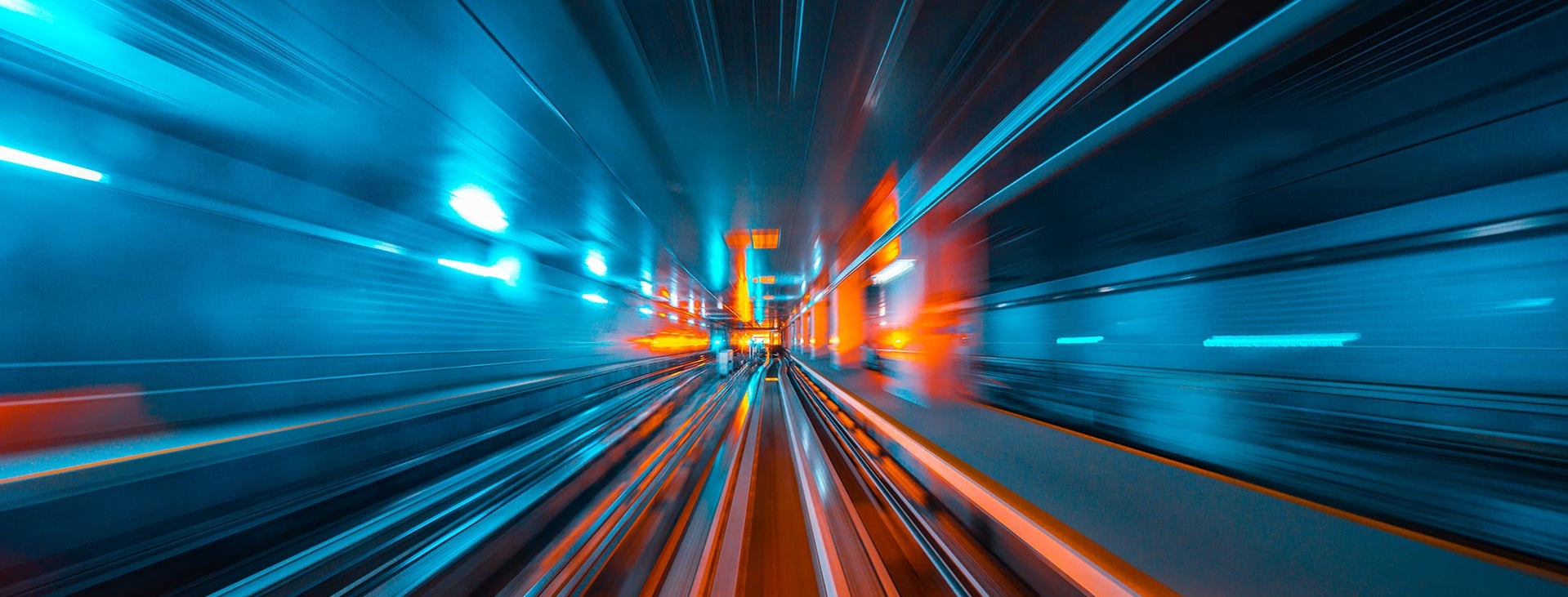Train moving fast in a tunnel_PPT.jpg